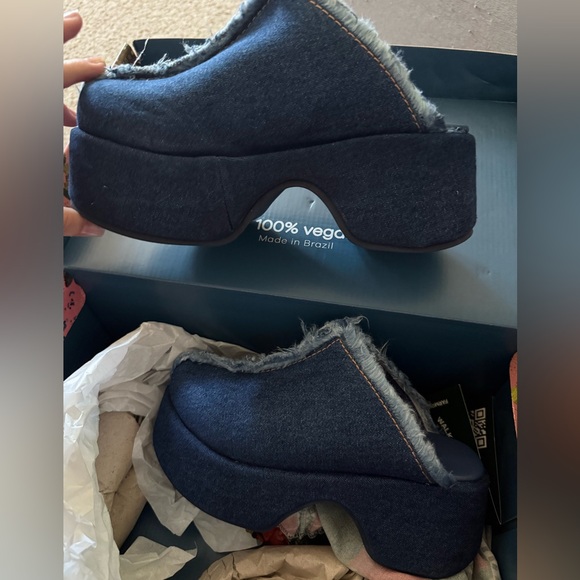 FARM Rio Dark Blue Platform Mules - Picture 1 of 6